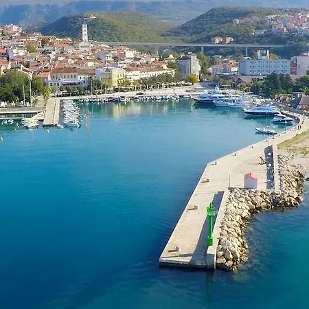 Harmonie - Adults Only +14 *